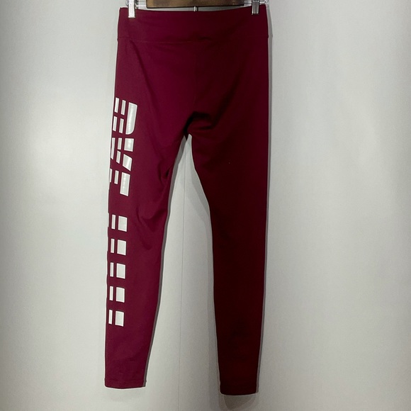 Doyoueven ‘Leave Your Mark’ maroon leggings; Nice! - Picture 8 of 11